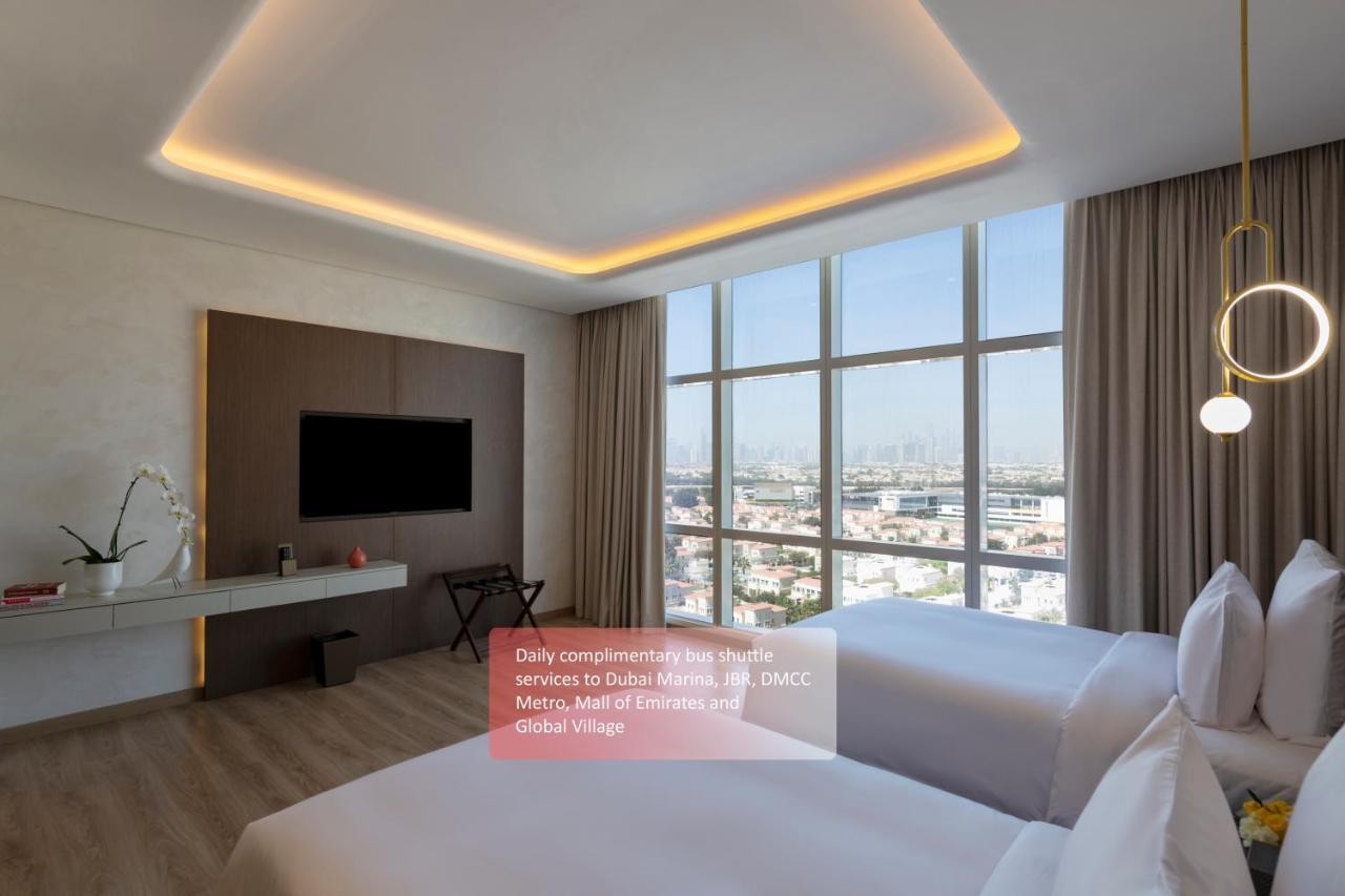 Movenpick Jumeirah Village Triangle Dubái Exterior foto Deluxe room